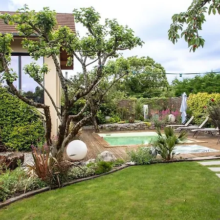 Casa vacanze La Paradisiaque Thoiry (Ain)